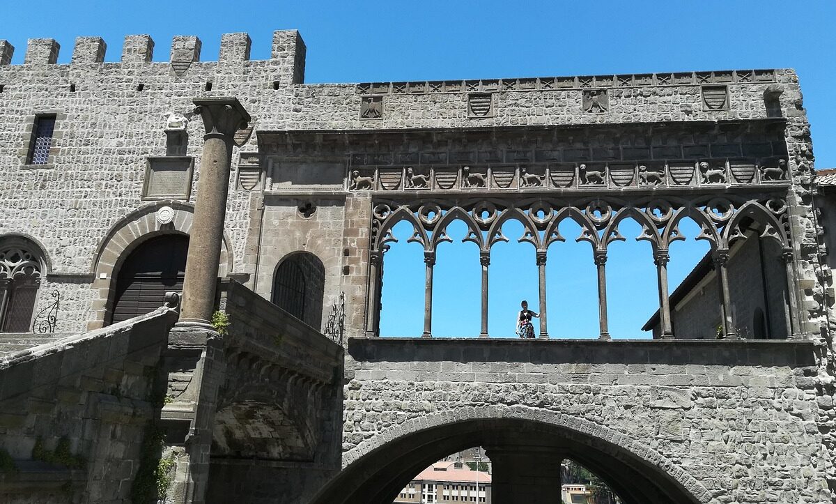 Image by lino9999 on Pixabay