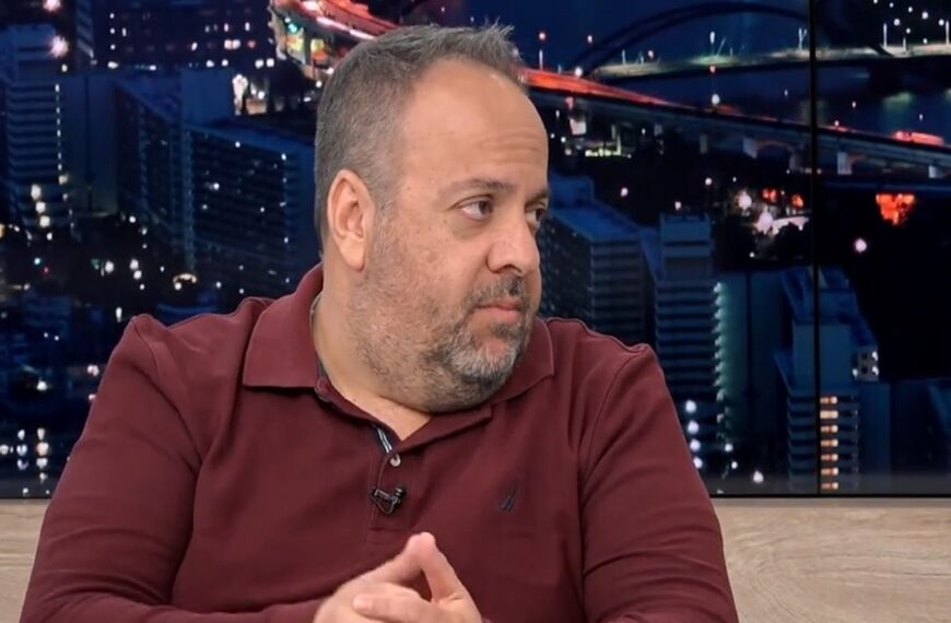 Απόλυση Γενιδούνια: Πολιτική φίμωση καταγγέλλει η αντιπολίτευση