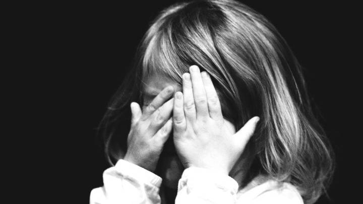 Μύθοι και αλήθειες γύρω από την κακοποίηση ενός παιδιού