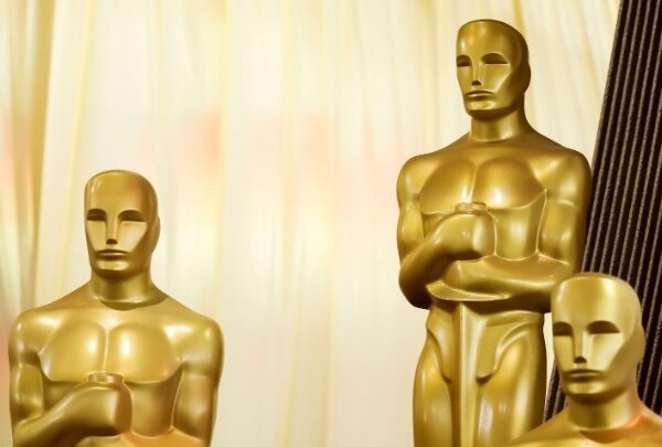 Όσκαρ: Τα μέλη της Ακαδημίας Κινηματογράφου θα πρέπει να βλέπουν τις υποψήφιες ταινίες για να τις βραβεύουν