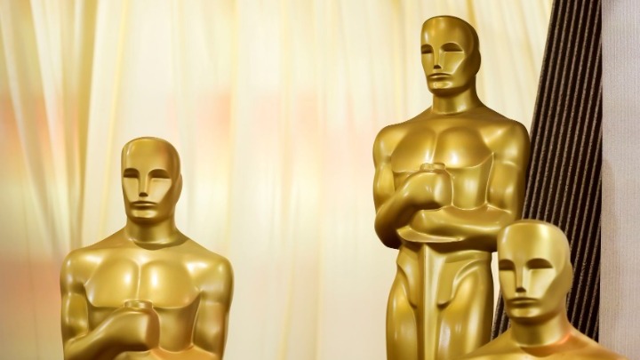 Όσκαρ: Τα μέλη της Ακαδημίας Κινηματογράφου θα πρέπει να βλέπουν τις υποψήφιες ταινίες&hellip;