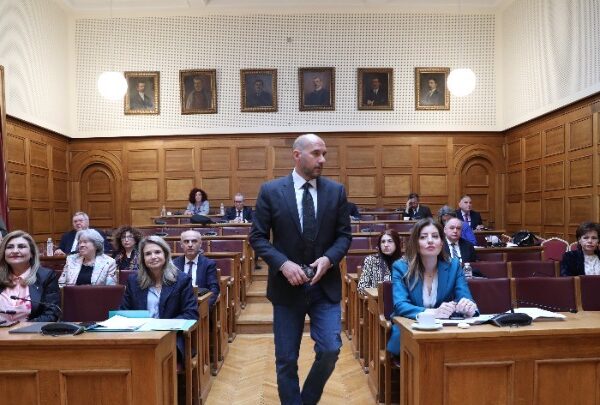 Ολοκληρώθηκαν οι εργασίες της προανακριτικής – Το πόρισμα της πλειοψηφίας ψηφίστηκε μόνο&hellip;