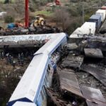 Σφοδρές αντιδράσεις της αντιπολίτευσης για το υπόμνημα Καραμανλή