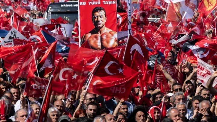 Έκτακτο συνέδριο του CHP την Κυριακή– Νέο μήνυμα Ιμάμογλου από τη φυλακή