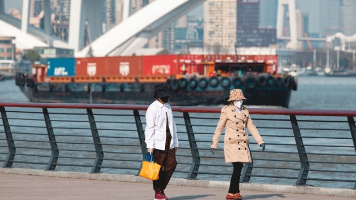 Κίνα: Σοβαρές οι συνέπειες των δασμών στη σταθερότητα της παγκόσμιας οικονομίας