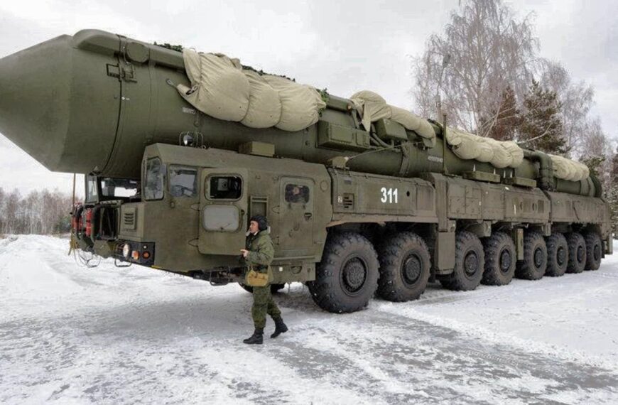 Ουκρανία: Η Ρωσία ετοιμάζεται να εκτοξεύσει διηπειρωτικό βαλλιστικό πύραυλο RS-24 Yars