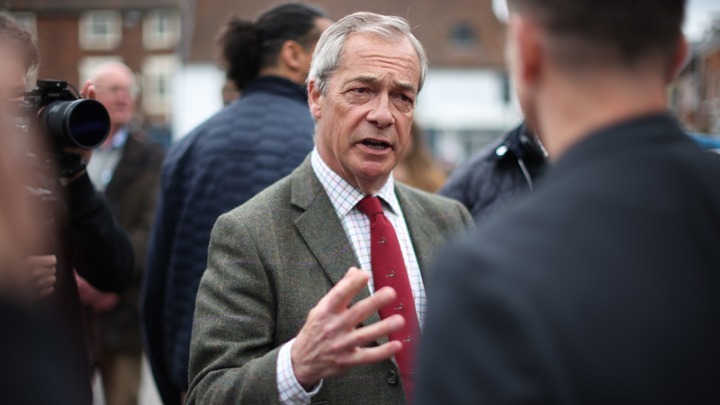 Νίκη-σοκ του ακροδεξιού Reform UK σε έδρα-«κάστρο» των Εργατικών στη Βρετανία