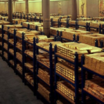 ΗΠΑ: Αγορά-ρεκόρ 600 τόνων χρυσού το 2025 – Τι φοβάται η Ουάσιγκτον;