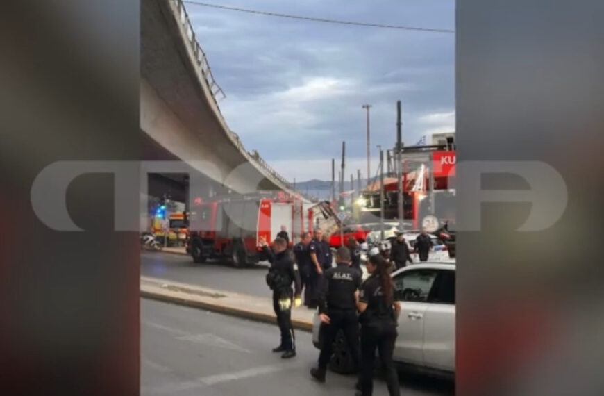 Νταλίκα έπεσε από τη γέφυρα της Πέτρου Ράλλη