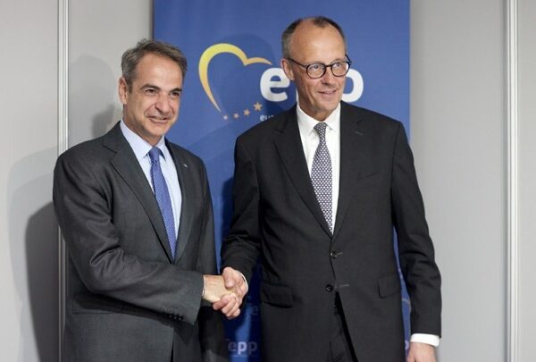 Επίσκεψη Μητσοτάκη στο Βερολίνο: Στο επίκεντρο οι διμερείς σχέσεις, η ΕΕ και η διεθνής ατζέντα