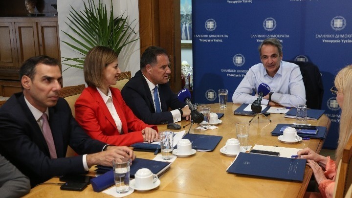 Μητσοτάκης: Νέος τηλεφωνικός αριθμός, 1566, για οποιαδήποτε απορία σχετικά με το ΕΣΥ