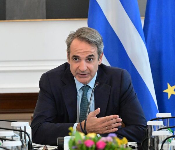 Προεκλογικό 2026: Η φθορά, τα αγκάθια και το στοίχημα της επανεκκίνησης της κυβέρνησης Μητσοτάκη