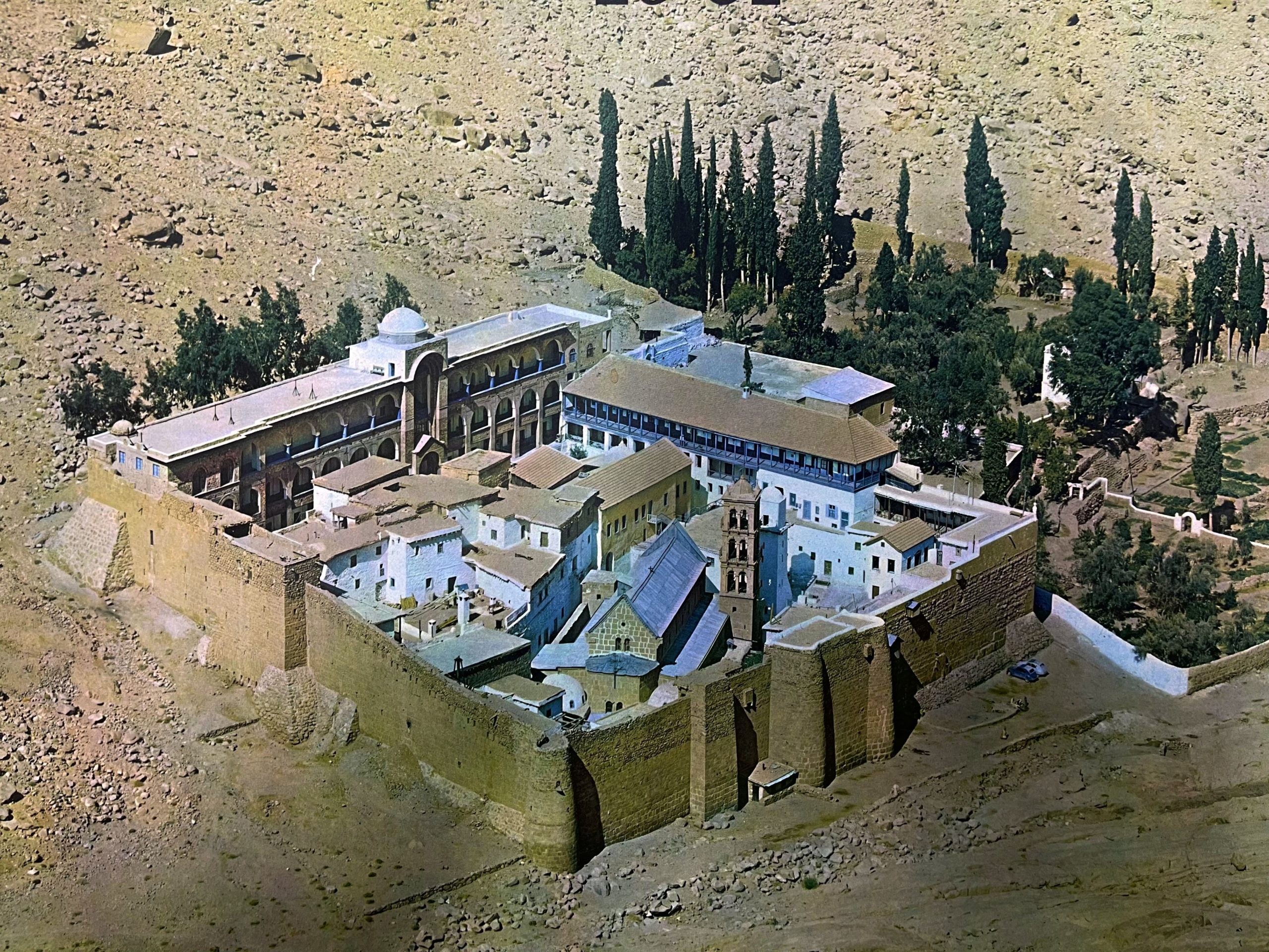 Στην κόψη του ξυραφιού η Μονή Σινά
