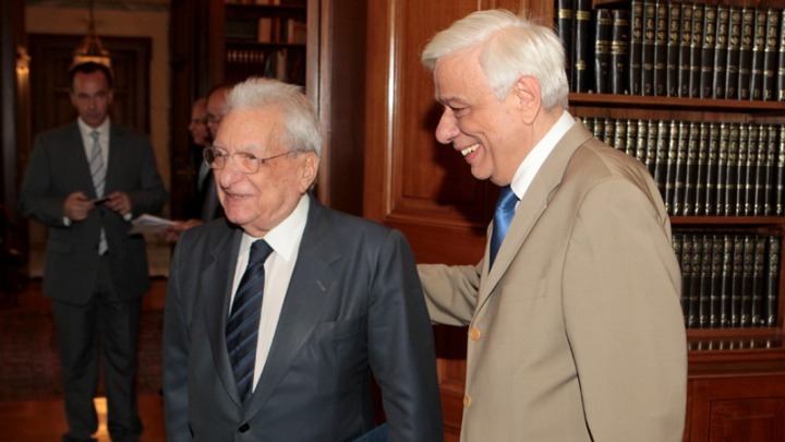 Προκόπης Παυλόπουλος: Με άφατη οδύνη αποχαιρετώ τον ευπατρίδη Πέτρο Μολυβιάτη