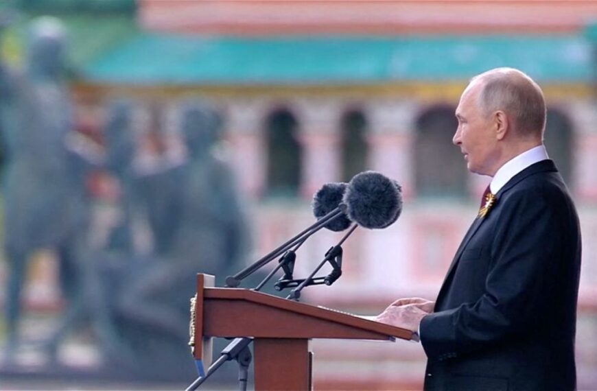 Πούτιν: «Η αλήθεια και η δικαιοσύνη είναι με το μέρος μας»