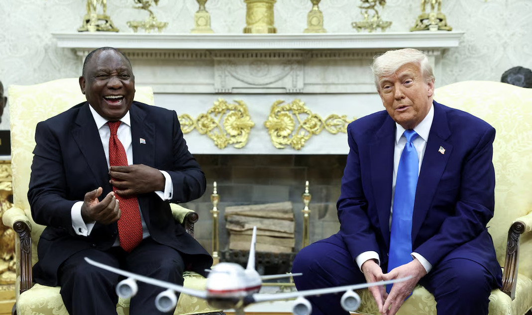 Λευκός Οίκος: Την “ψυχρολουσία” Ζελένσκι θύμισε η συνάντηση του Ντόναλντ Τραμπ με τον&hellip;