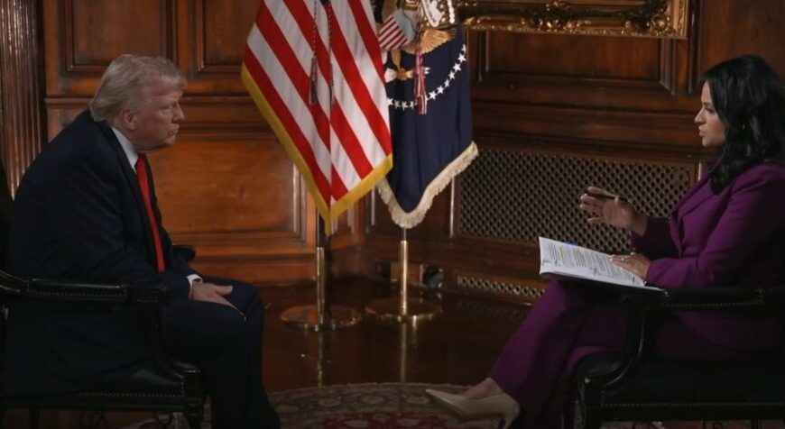 Τραμπ: Δεν ξέρω αν πρέπει να τηρείται το Σύνταγμα για τους μετανάστες