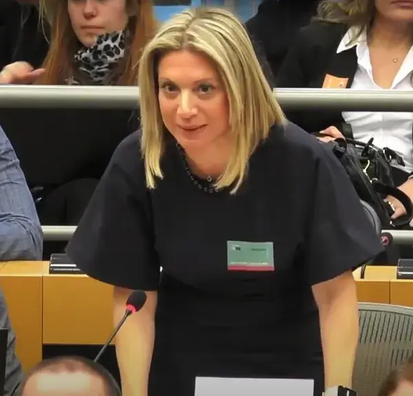 Σφοδρή επίθεση της Μαρίας Καρυστιανού κατά του Θάνου Πλεύρη για την υπουργοποίησή του