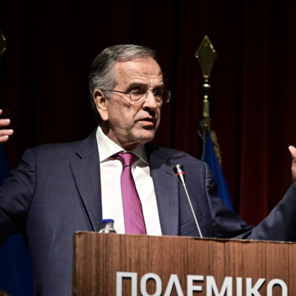 Έκκληση Σαμαρά για στρατηγική επανατοποθέτηση: «Δεν είμαστε κλακαδόροι του συρμού»