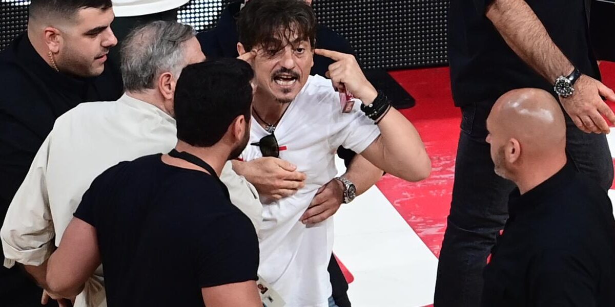 Προς αναβολή ο τρίτος τελικός Ολυμπιακός – Παναθηναϊκός μετά τα έκτροπα στο ΣΕΦ