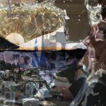 Σκάνδαλο ΟΠΕΚΕΠΕ: Σαν ραγίσει το γυαλί…