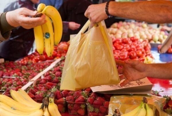 Απεργία επ’ αόριστον στις λαϊκές αγορές: Κλείνουν οι πάγκοι από τις 7&hellip;