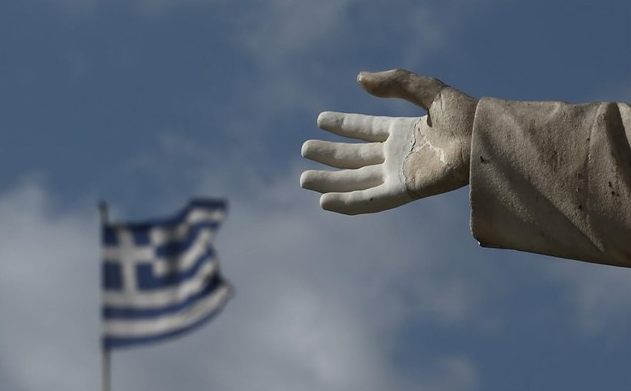 Ξενοφών Κοντιάδης: «Ήταν αναπόφευκτο το πρώτο Μνημόνιο;» — Η τολμηρή παρέμβαση Χριστοδουλάκη και η αλήθεια που δεν αντέχουμε να κοιτάξουμε