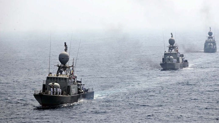 Η Τεχεράνη σε διπλωματικό τεντωμένο σχοινί: «Ναι» στον διάλογο, αλλά με το χέρι στη σκανδάλη