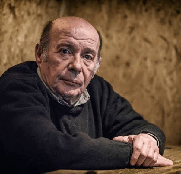 Βασίλη Παπαβασιλείου: Το τέλος μιας σημαντικής εποχής για το ελληνικό θέατρο