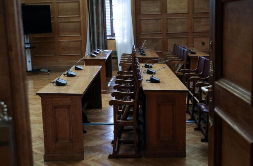 Τέμπη: Ανατροπή με απόσυρση της πρότασης ΣΥΡΙΖΑ – Κασσελάκης: «Η πρόταση των&hellip;