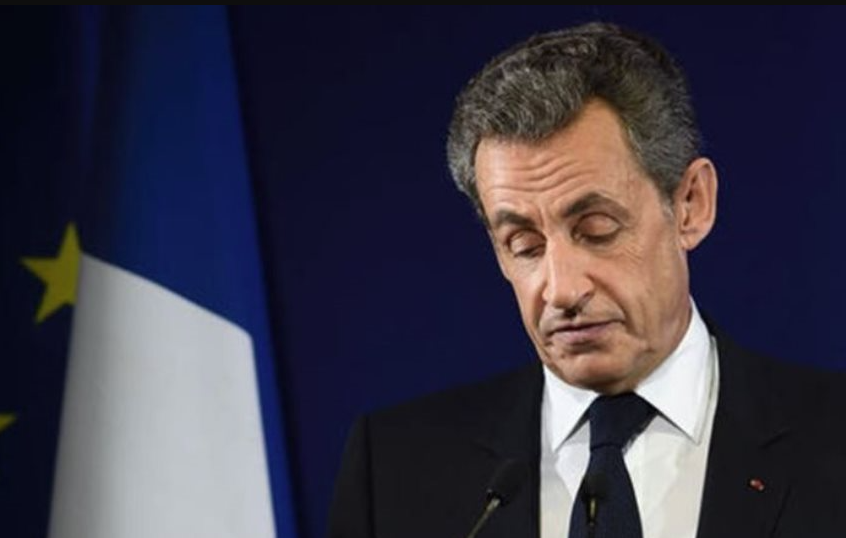 «Ένωση της Δεξιάς» στη Γαλλία: Η συμμαχία της Κεντροδεξιάς με την Άκρα Δεξιά έπαψε να είναι ταμπού