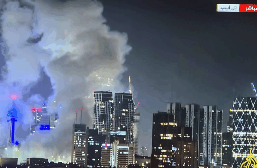 Πόλεμος Ιράν-Ισραήλ: Μαζικά πλήγματα και εκατόμβη νεκρών