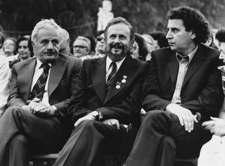 «Κοντά σας όλη μου η ζωή»: Μεγάλη συναυλία για τα 100 χρόνια από τη γέννηση του Μίκη Θεοδωράκη στο Καλλιμάρμαρο
