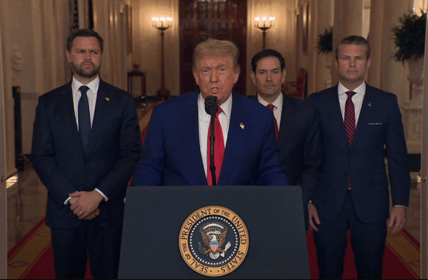 Τραμπ: Αεροπορικά πλήγματα σε πυρηνικές εγκαταστάσεις του Ιράν – «Αν δεν έρθει ειρήνη, έρχεται τραγωδία»