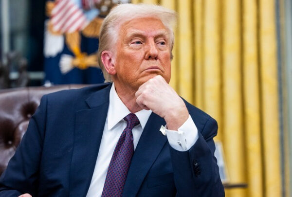 Τραμπ: «Σε πολλούς Αμερικανούς ίσως να άρεσε ένας δικτάτορας»