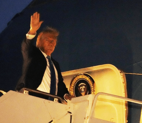 Ρήγμα στoυς G7: Ο Τραμπ αποχωρεί εσπευσμένα και συγκρούεται με Μακρόν για το Ιράν