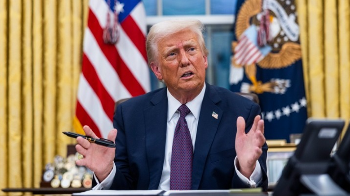 Τραμπ: «Ένα τρίτο κόμμα μόνο σύγχυση θα προκαλέσει»