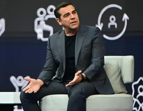 Αλέξης Τσίπρας: Ανασύνταξη και προσεκτικά βήματα για το «επόμενο κεφάλαιο»