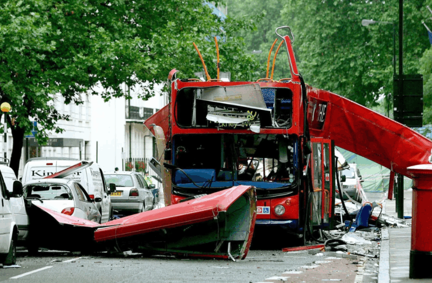 Λονδίνο, 20 χρόνια μετά τις επιθέσεις της 7ης Ιουλίου: «Ενότητα ενάντια στο&hellip;