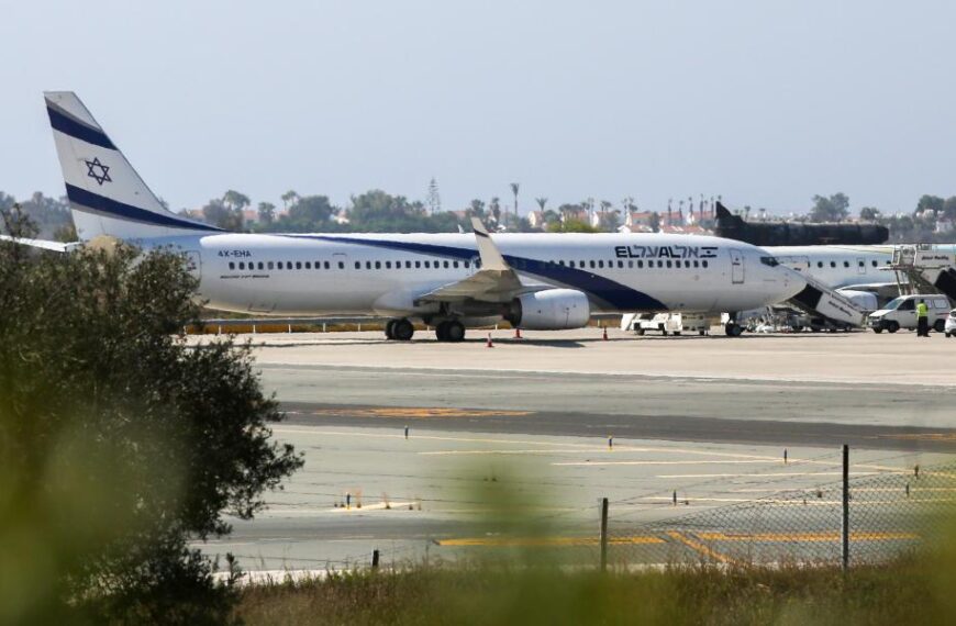 Η Ελλάδα καταφύγιο για χιλιάδες Ισραηλινούς: Φεύγουν από τον πόλεμο, αναζητούν ειρήνη και προοπτική