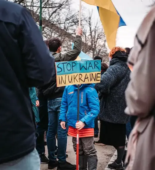 Ουκρανία: Μαζικές διαδηλώσεις κατά του Ζελένσκι για τον νόμο που καταργεί τους&hellip;