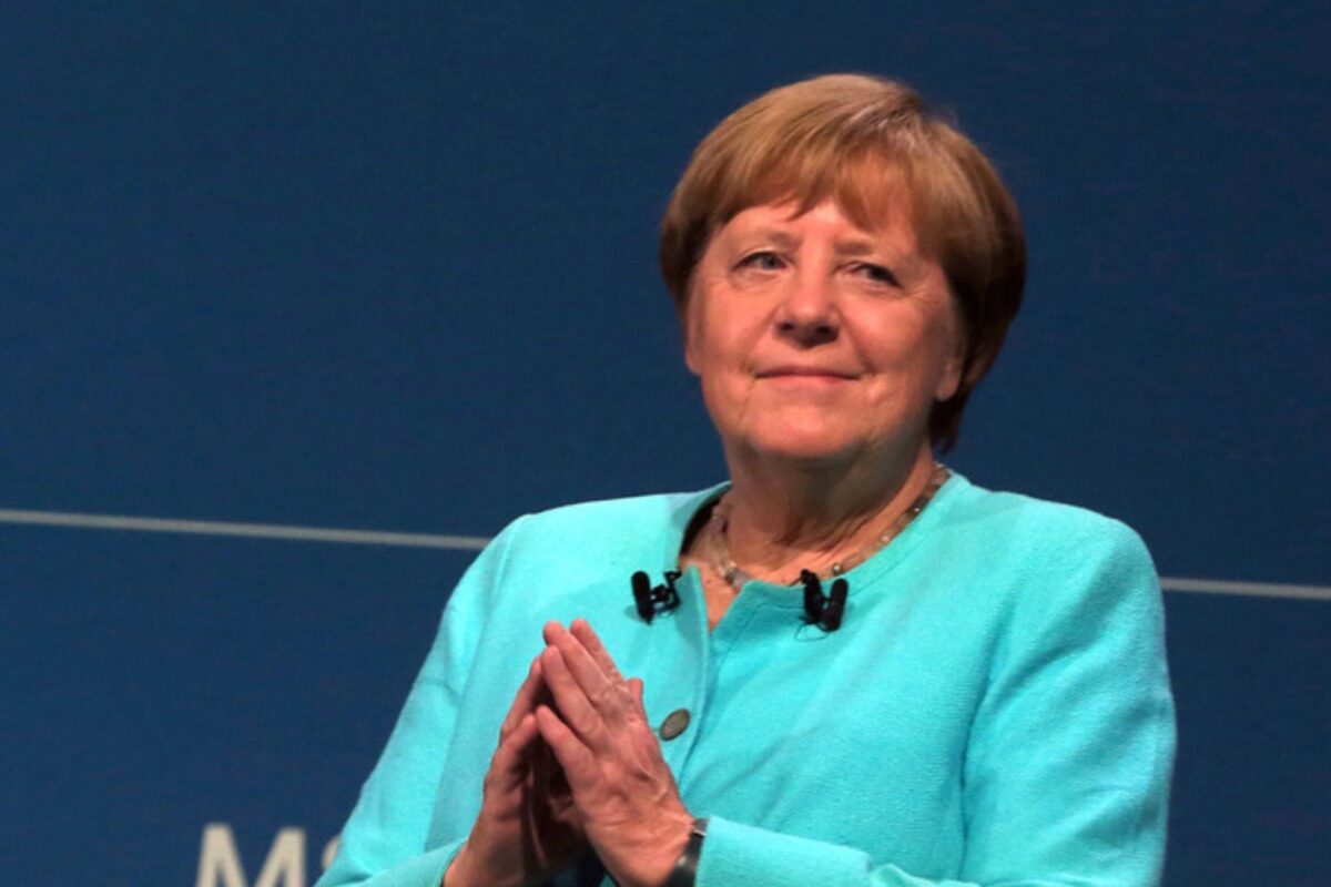 Έντονες αντιδράσεις σε Πολωνία και Βαλτική για τις δηλώσεις Μέρκελ περί Ουκρανίας