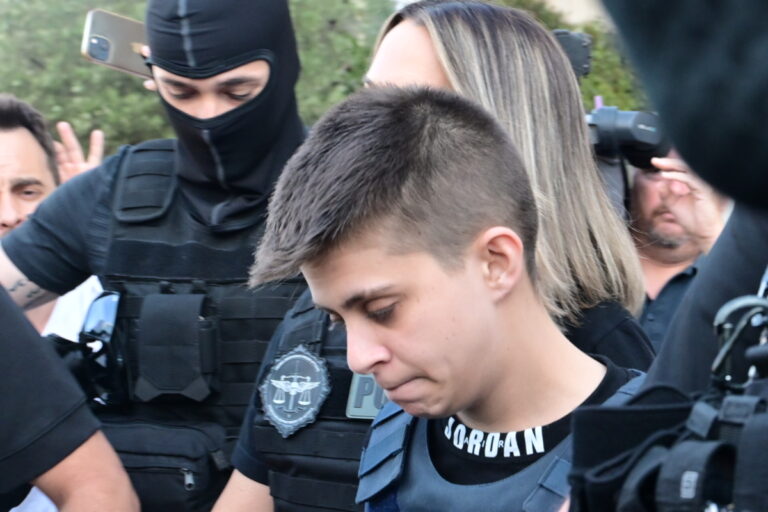 Υπόθεση Μουρτζούκου: Από το ριάλιτι στον «λιθοβολισμό»
