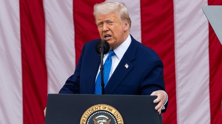 Τελειώνει πράγματι πολέμους ο Τραμπ;