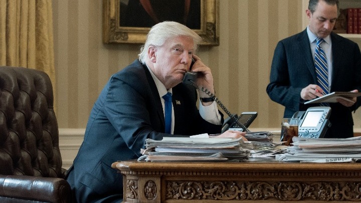 Μακρά τηλεφωνική συνομιλία Τραμπ – Πούτιν: Σκληρή γραμμή για Ουκρανία, άνοιγμα για&hellip;