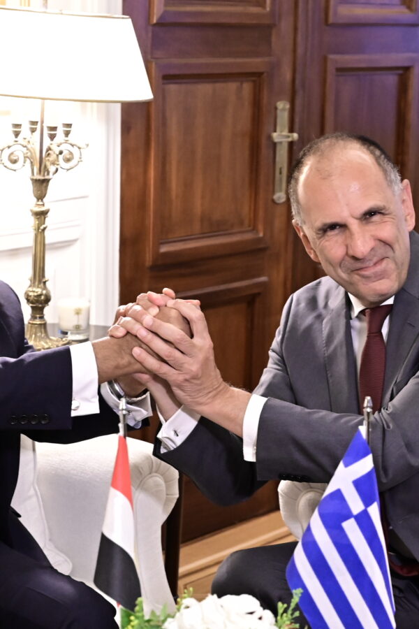 Συνάντηση Γεραπετρίτη – Αμπντελατί: Διαβεβαιώσεις Αιγύπτου για τη Μονή Σινά