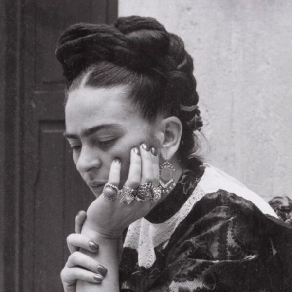 Frida Kahlo: Πέρα από το είδωλο – Μια καθηλωτική εμπειρία στη Θεσσαλονίκη
