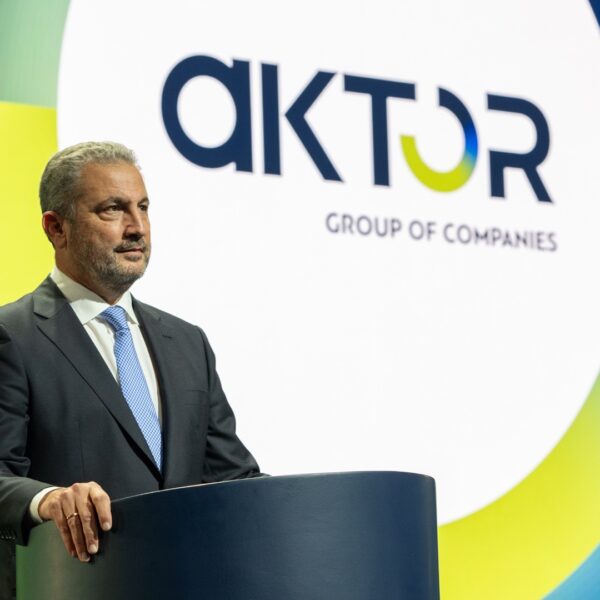 Εξάρχου στο Politico: Νέες συμβάσεις LNG μικρότερης διάρκειας φέρνει η AKTOR
