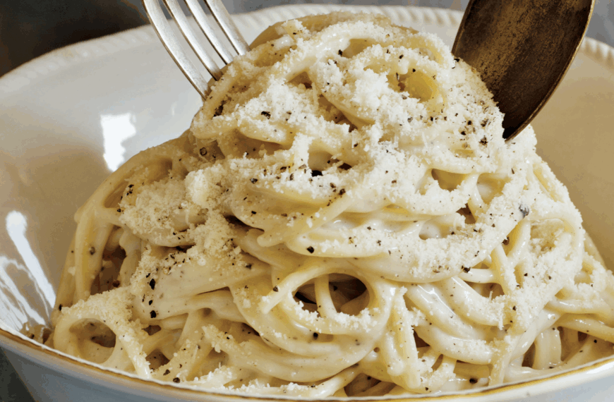 Cacio e pepe: ΑΥΤΗ είναι η αυθεντική συνταγή του