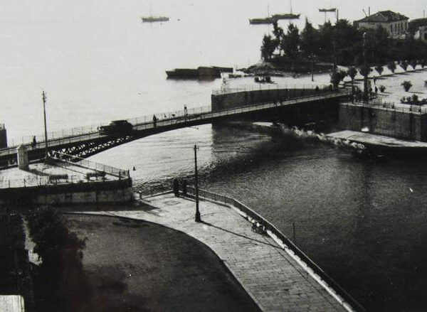 Παλιά Γέφυρα του Ευρίπου: Η ιστορία, η τεχνολογία και τα «τρελά νερά»&hellip;